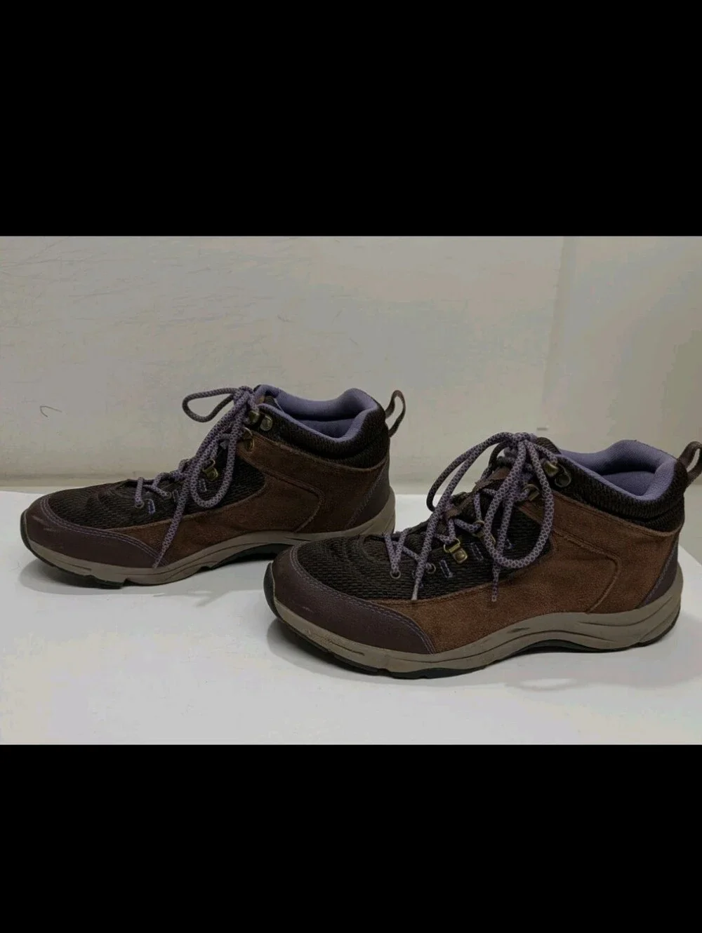 Vionic Cypress Hiking Boots Shoes Womens 9.5 Outdoor Rugged